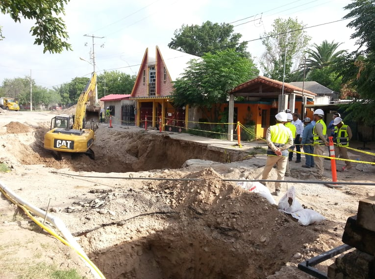 Reparan primer tramo socavón en la colonia Esperanza