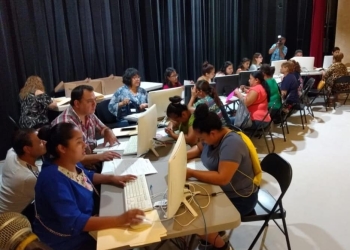 Invita municipio a registrarse al programa de becas