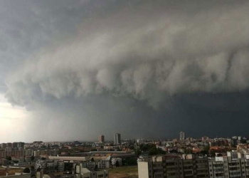 Granizada en Italia deja 18 heridos y daños en casas y automóviles