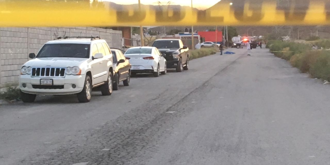 Le disparan y muere en la colonia Analco