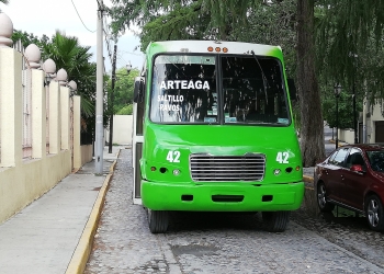 Hasta una hora de espera