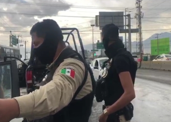 Se pasan el rojo y de groseros también