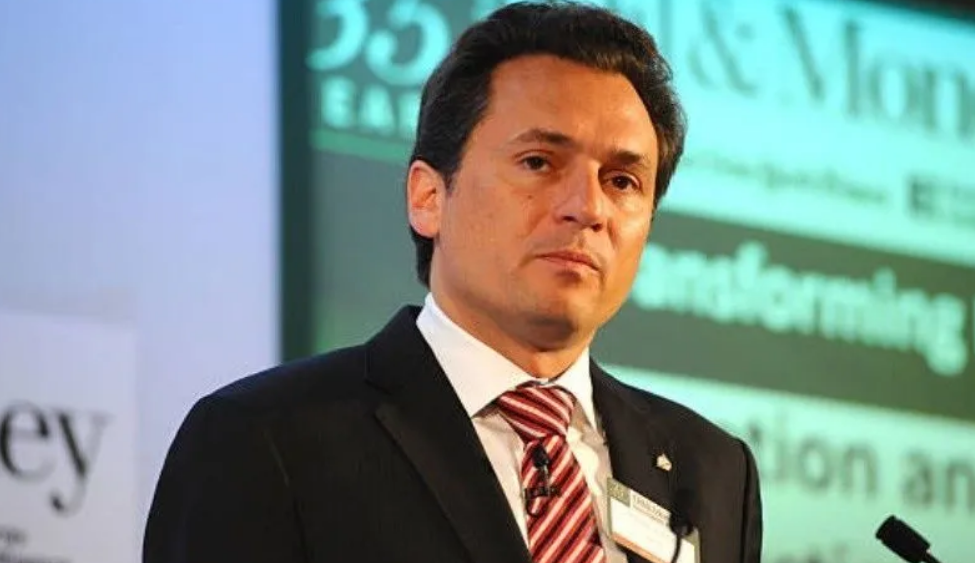 FGR obtiene orden de aprehensión en contra de Emilio Lozoya
