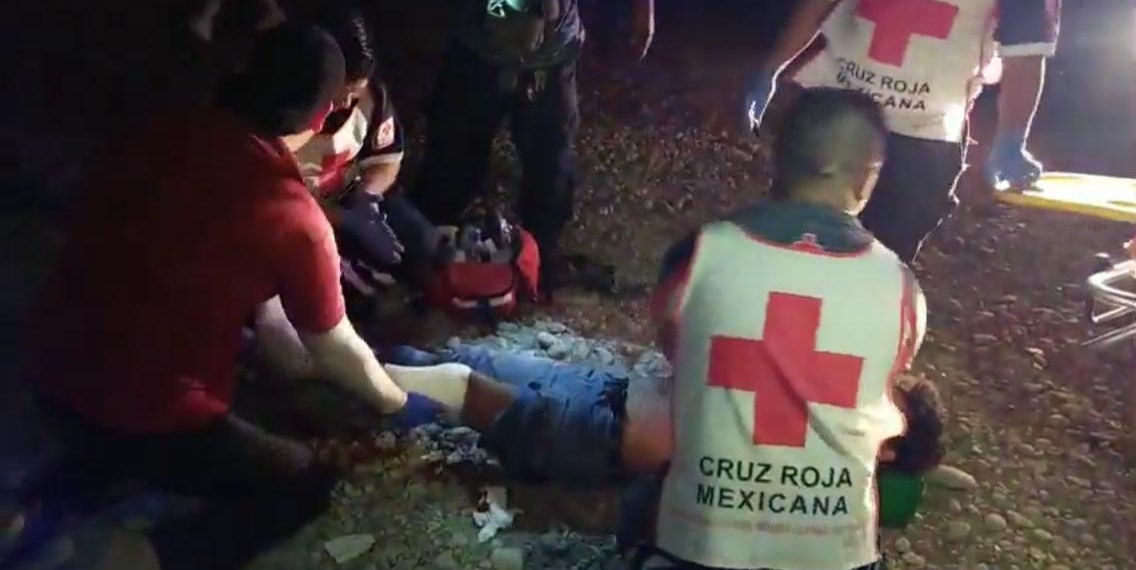 Embiste a ciclista y huye