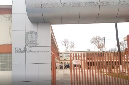 Entregarán becas jóvenes construyendo el futuro en la UAdeC