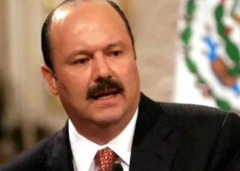 Ordenan detención de exgobernador César Duarte