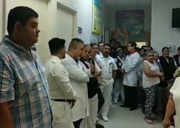 Protestan en el Chavarría por envió de pacientes del ISSSTE