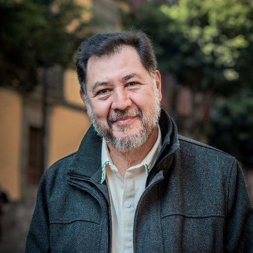 Noroña se convierte en Youtuber y estrena canal
