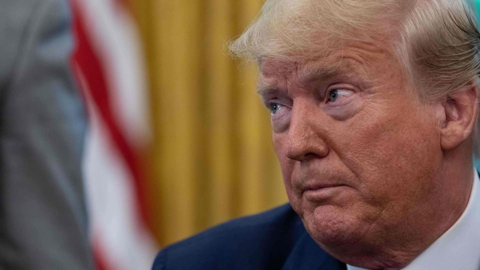 Trump es insultado en transmisión en vivo