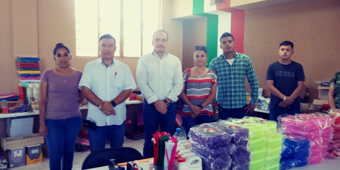 Abren la papelería del PRI