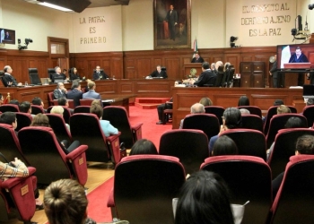 Infidelidad en matrimonio no obliga a reparación por daño moral: SCJN