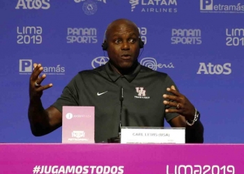 Carl Lewis arremete contra Donald Trump