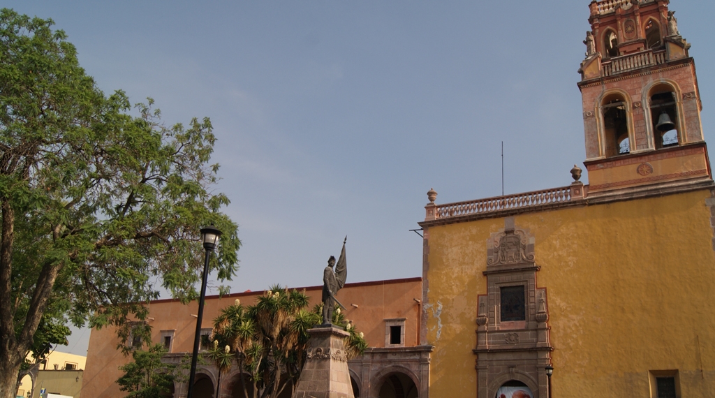 Suspenden misas en 15 templos de Celaya
