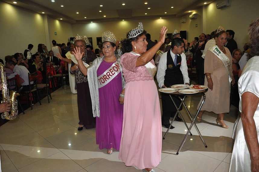 El DIF Estatal se prepara el evento de Reina del adulto mayor fase estatal.