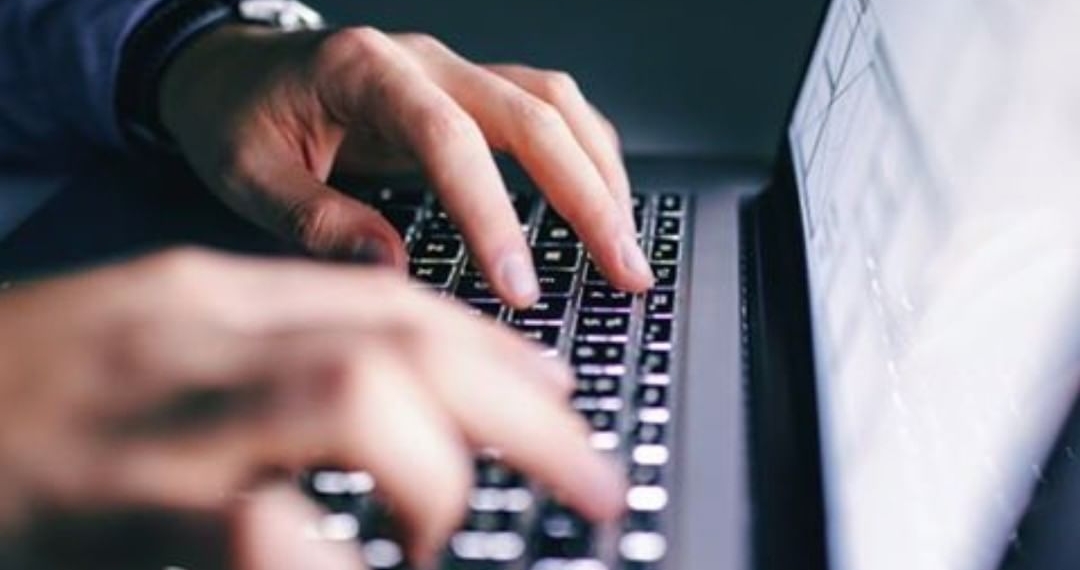 Alerta federal por ‘hackeos’ a cuentas oficiales en redes