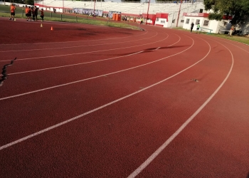 Corriendo se tropiezan