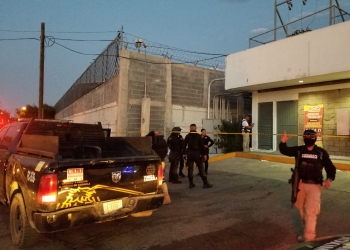 Persona localizada en vía pública falleció de causas naturales