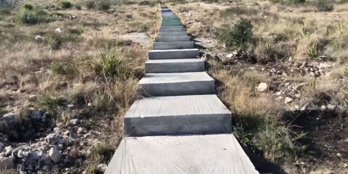 Es ilegal el Camino al Cielo