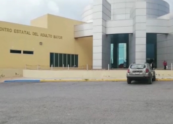 Se llevan un susto en el  Centro del Adulto Mayor