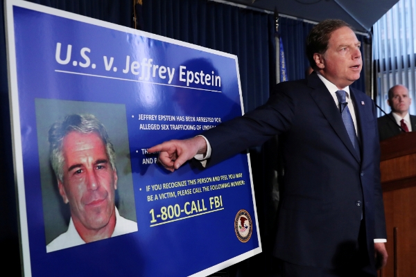 Jeffrey Epstein, acusado de tráfico sexual de menores, se suicida en la cárcel de Manhattan