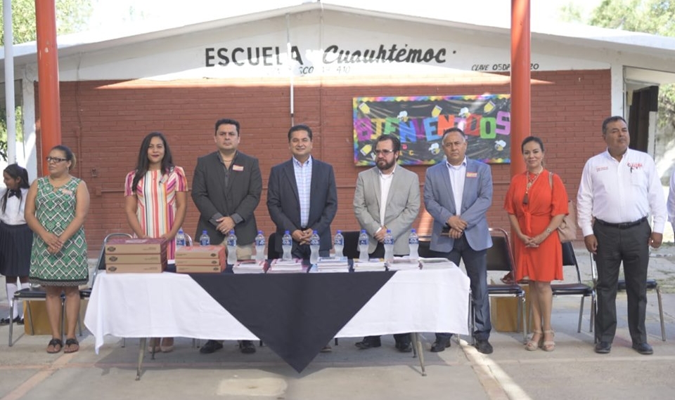 Alcalde de Acuña dio arranque al ciclo escolar 2019-2020