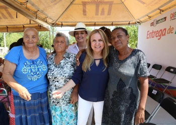 DIF Coahuila visita Comunidad de Negros Mascogos