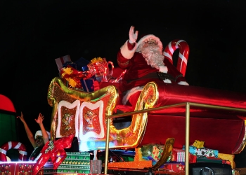 Desfile Navideño estará a cargo de empresa refresquera