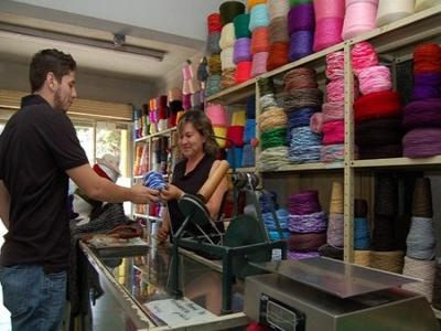 Estado apoya a pequeñas y grandes empresas