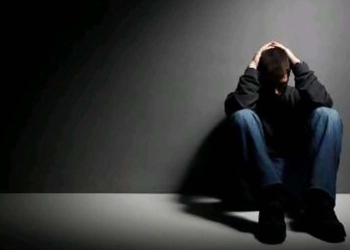 La línea de la vida es una mano amiga para evitar suicidio