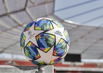 Presentan el balón para la fase de grupos de la Champions League