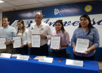 Firman convenio de colaboración ITPN e ICOJUVE