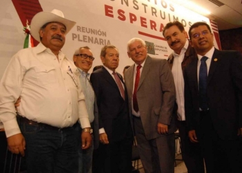 Morena quita apoyos a campesinos priistas
