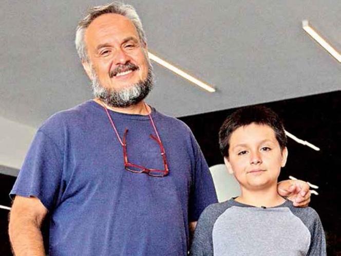 Acosan a niño genio en UNAM; ordenan a la institución reparar el daño