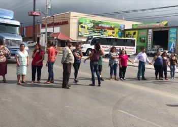 Luego de desgracia  piden puente peatonal