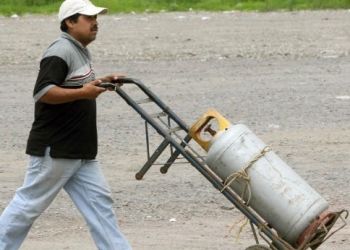 Gaseras cobrarán por renovar tanque de Gas