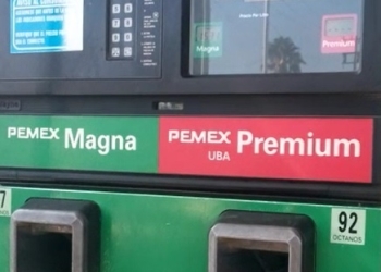 Bajan precio de gasolina hasta 5 centavos
