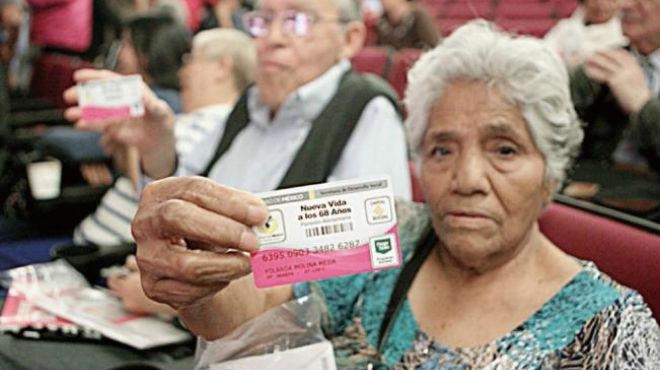 Realizan pago a 3 mil beneficiarios de 68 y más