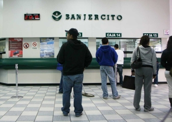 Ampliará Banjercito el personal para la atención de connacionales