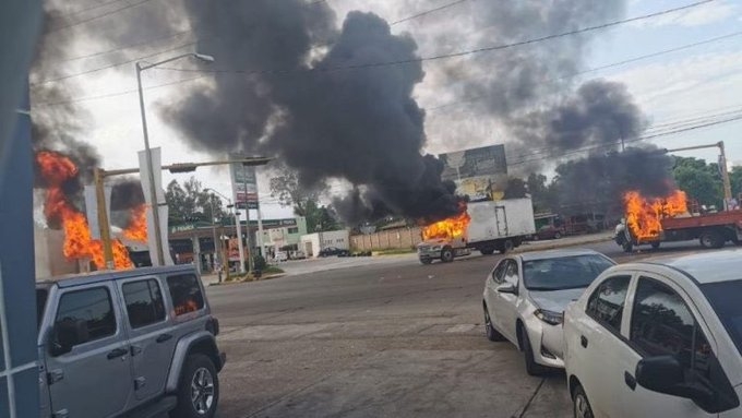 Amanece Culiacán como una zona de guerra