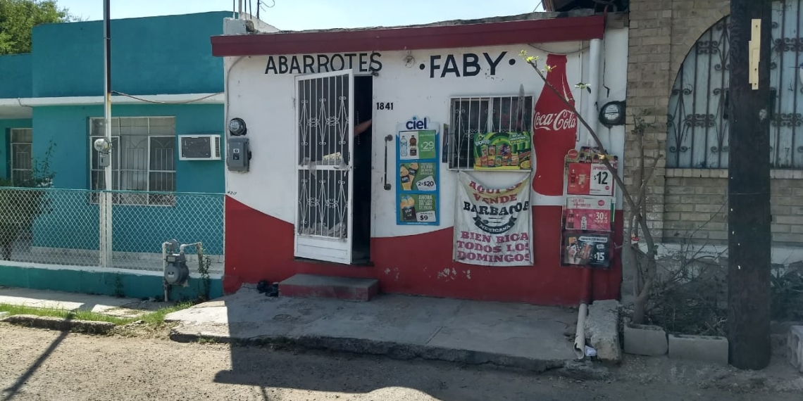 Asalta tienda de abarrotes