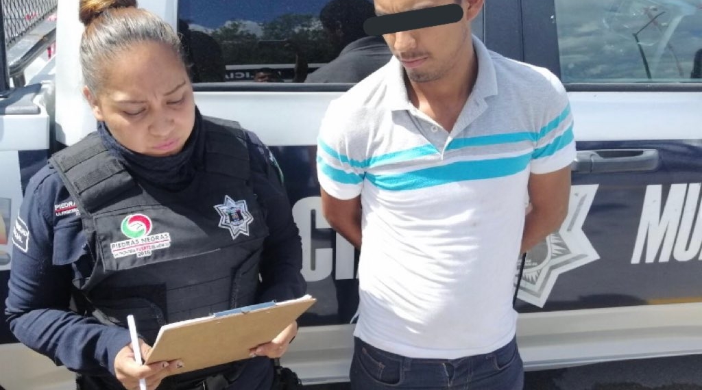 Detenidos por intentar sobornar a policías municipales