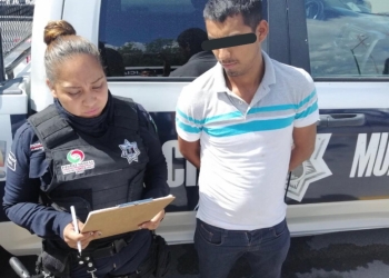 Detenidos por intentar sobornar a policías municipales