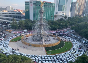 Taxistas paralizan la Ciudad de México; provocan el peor desastre vial que se recuerde