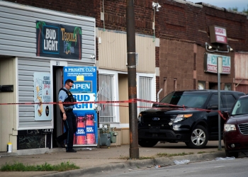 Un tiroteo en un bar de Kansas deja cuatro muertos