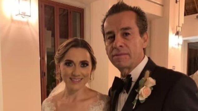 Boda de ex alcalde de Querétaro causa indignación