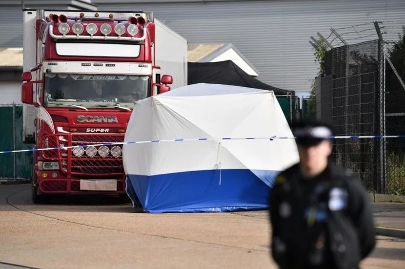 Encuentran un camión con 39 cadáveres en Londres