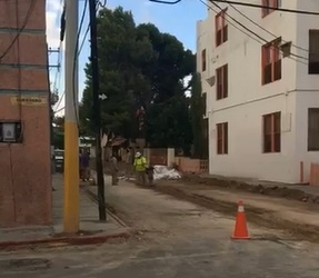 Vecinos temen explote drenaje por mala obra