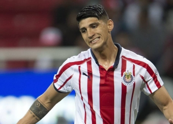 Alan Pulido podría dejar a Chivas para el Clausura 2020