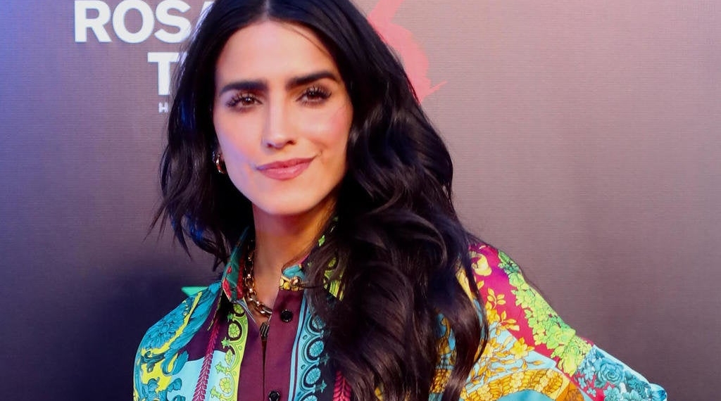 Bárbara del Regil se tatúa su cara y la atacan en redes