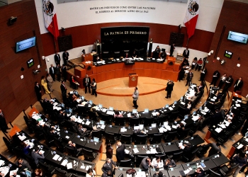 Senado desaparece el Seguro Popular y crea el Insabi